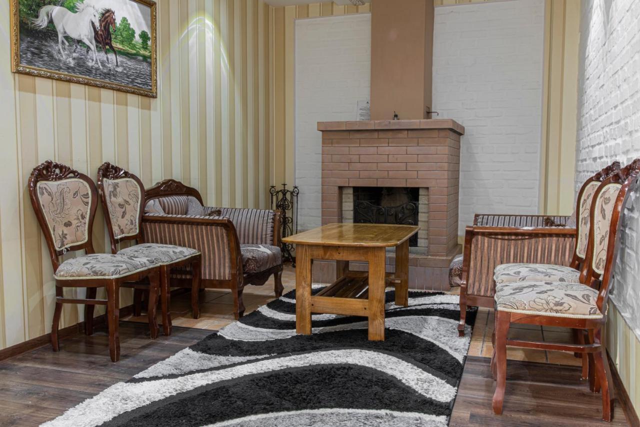 Nur M Hotell Tasjkent Exteriör bild